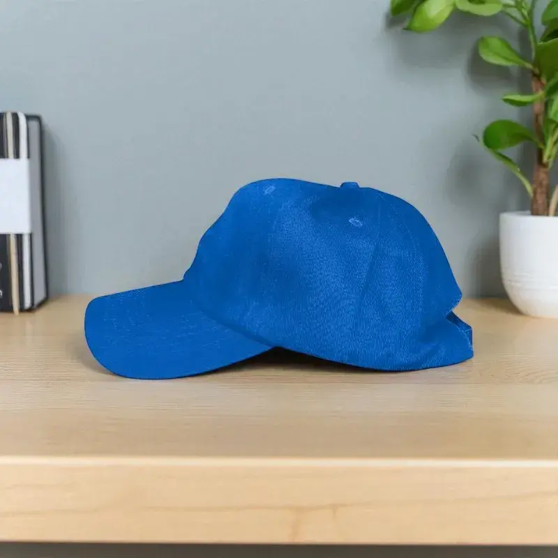 azul-rey-conejo-malo