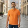 camiseta caballero polo color para tienda owl naranja (5)